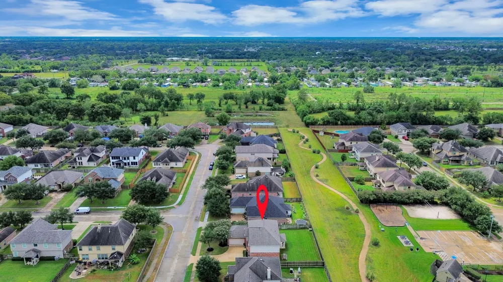 2014 Orchard Spring Drive Pearland, TX 77581