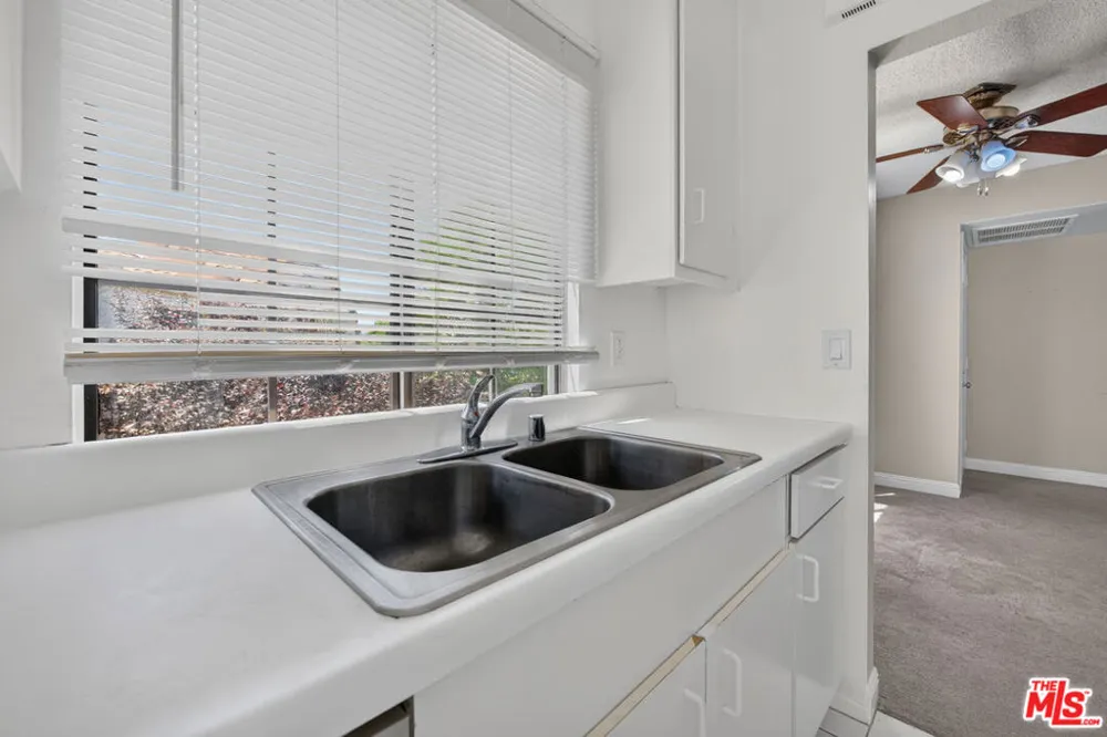 2554 Olive Drive #188 Palmdale, CA 93550