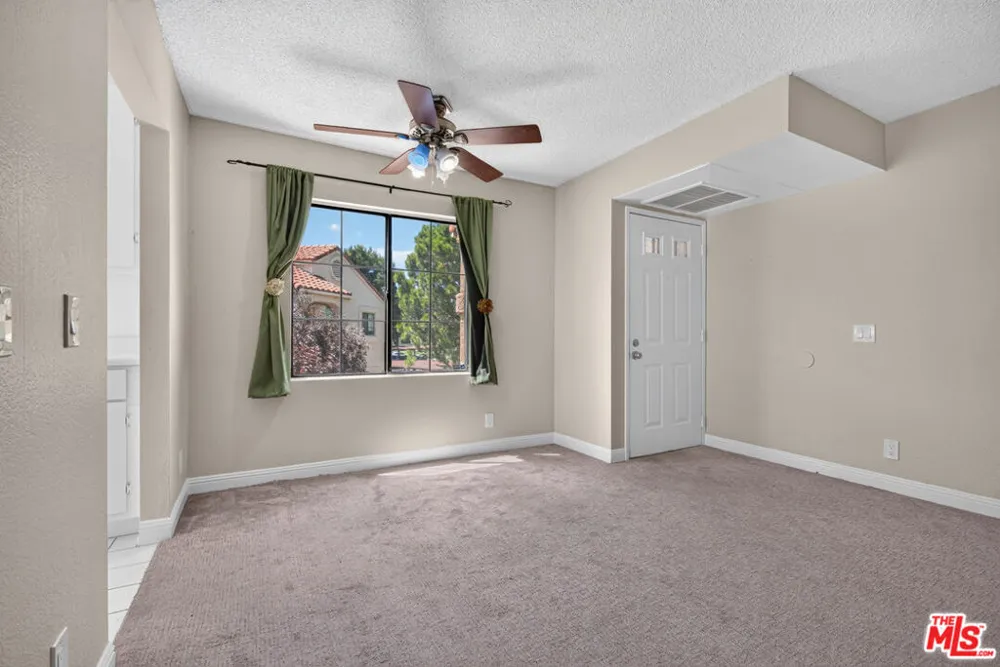2554 Olive Drive #188 Palmdale, CA 93550