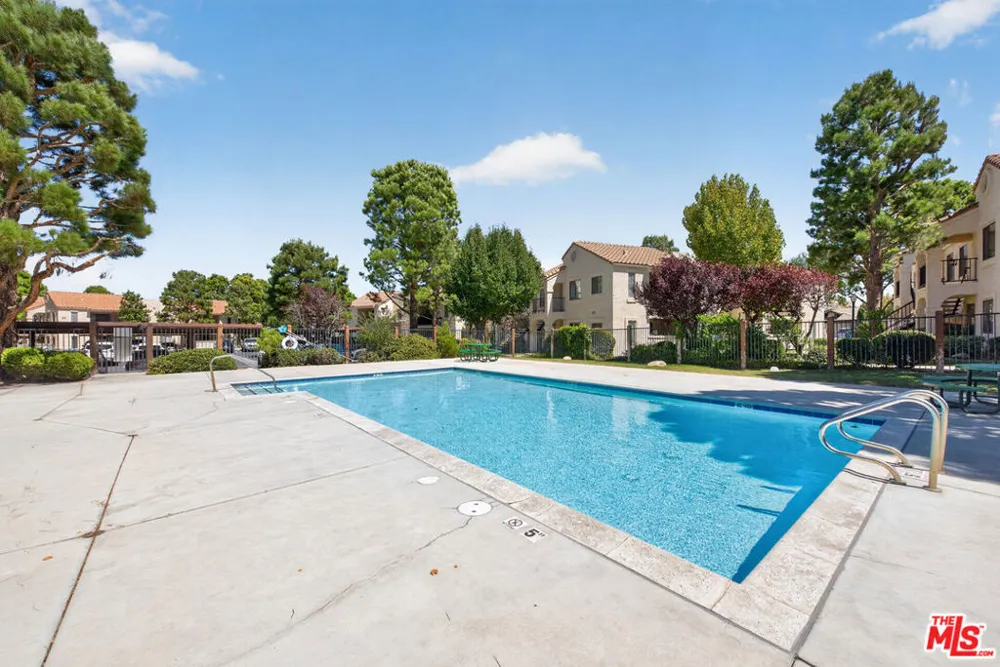 2554 Olive Drive #188 Palmdale, CA 93550