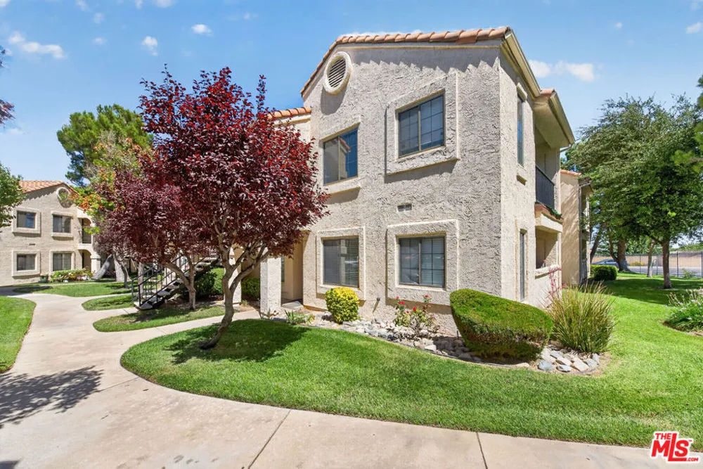 2554 Olive Drive #188 Palmdale, CA 93550