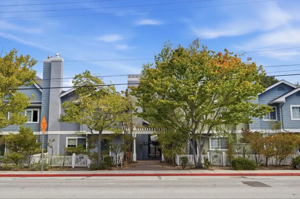 372 El Camino Real #10 San Mateo, CA 94401