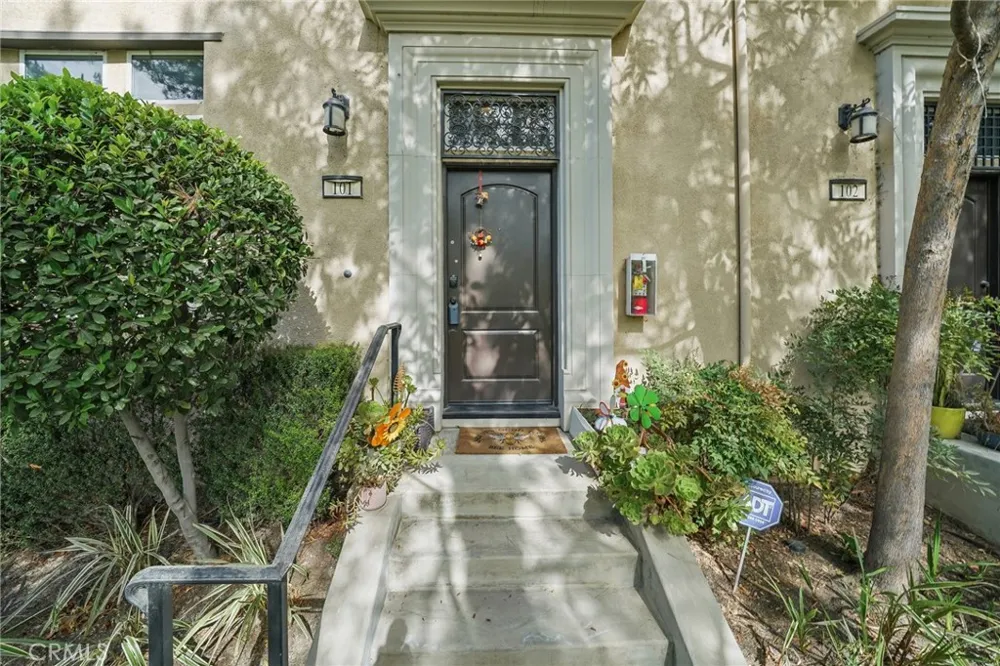4468 Owens Street #101 Corona, CA 92883