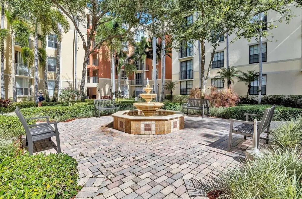 630 S SAPODILLA AVENUE #308 West Palm Beach, FL 33401