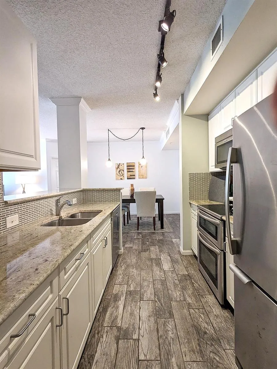 630 S SAPODILLA AVENUE #308 West Palm Beach, FL 33401