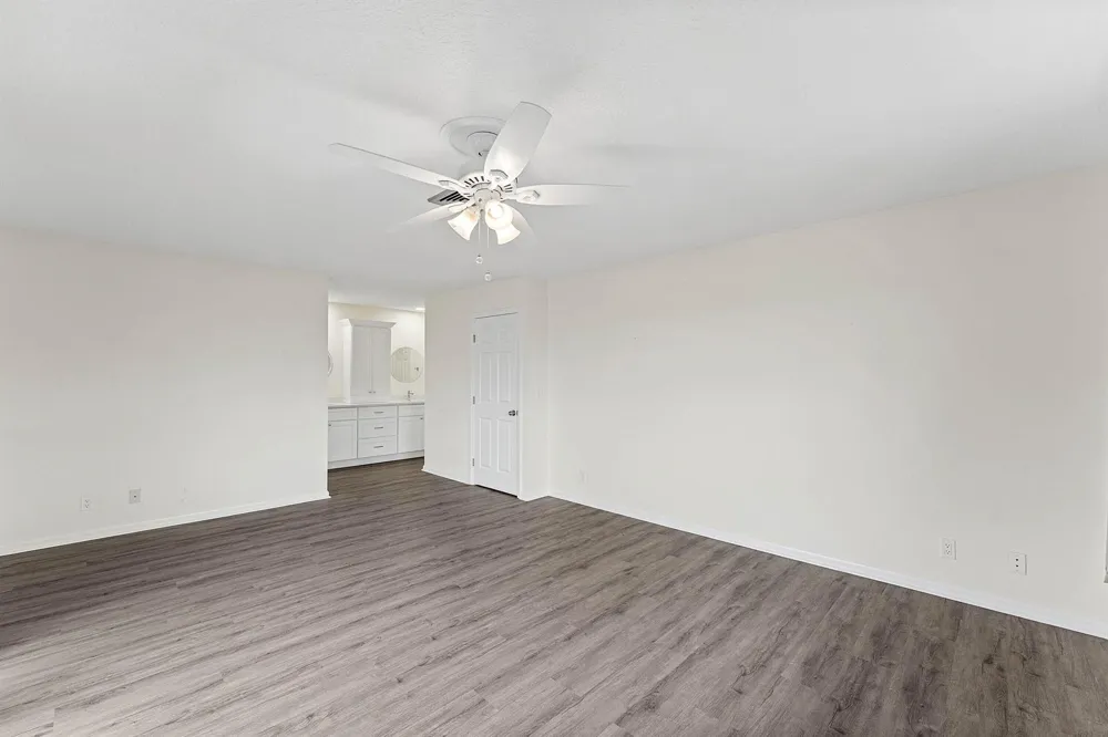 408 PINE TREE COURT #12 Atlantis, FL 33462