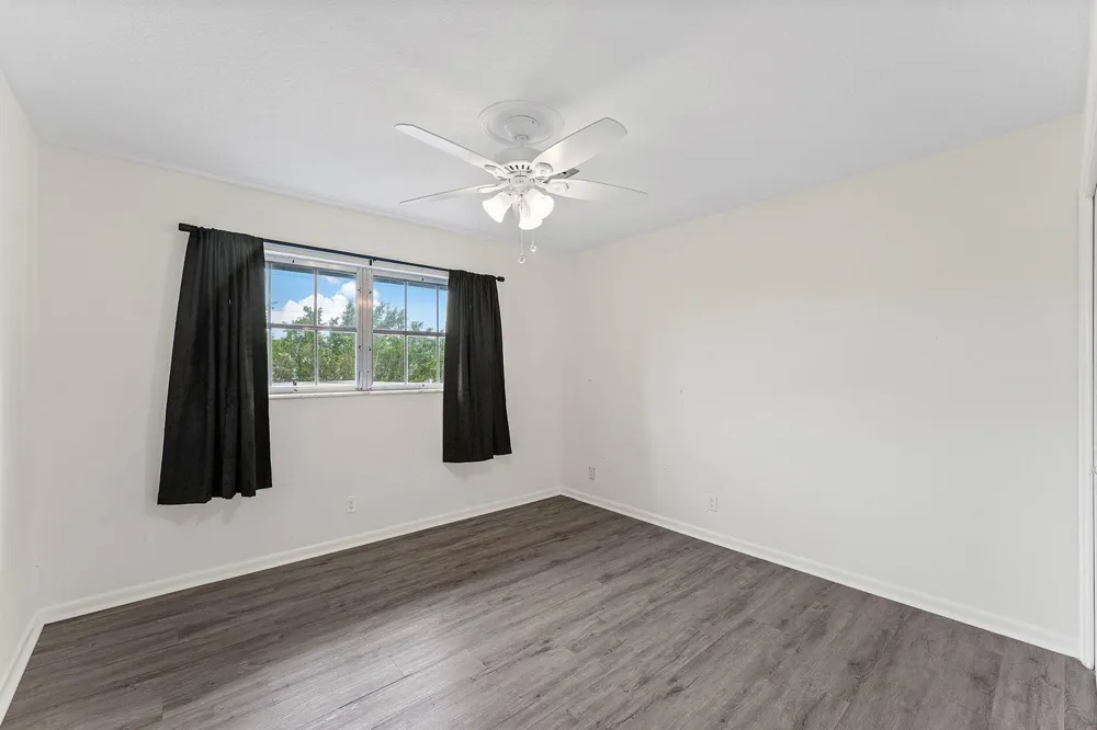 408 PINE TREE COURT #12 Atlantis, FL 33462