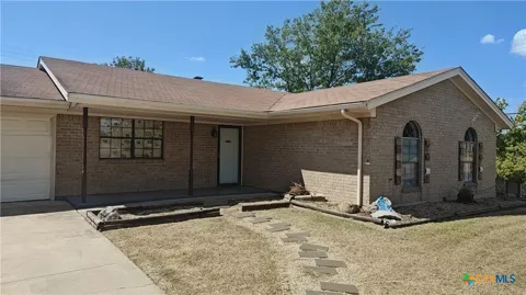 902 Davie Lee Drive
