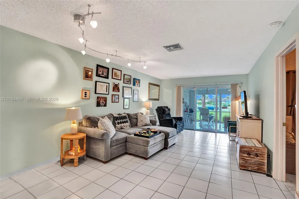 1580 NW 18th Ave #98-B Delray Beach, FL 33445