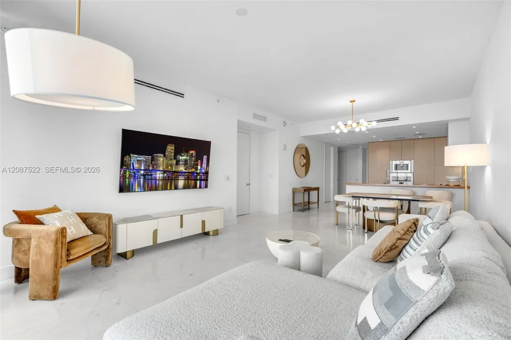 15701 Collins Ave #1703 Sunny Isles Beach, FL 33160