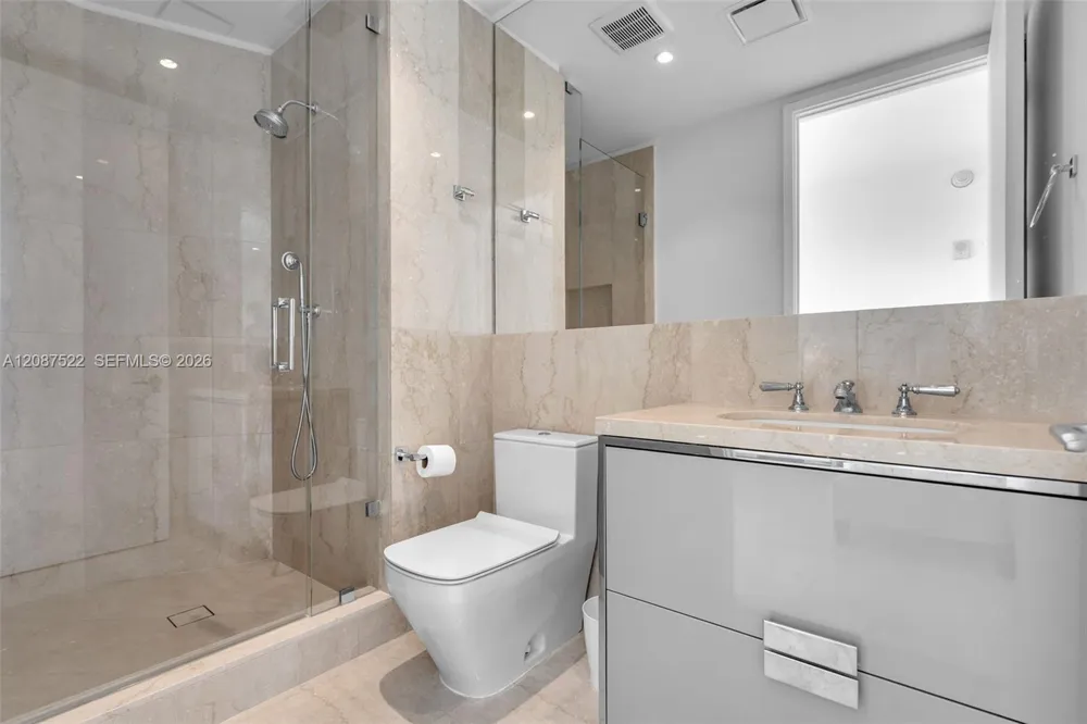 15701 Collins Ave #1703 Sunny Isles Beach, FL 33160