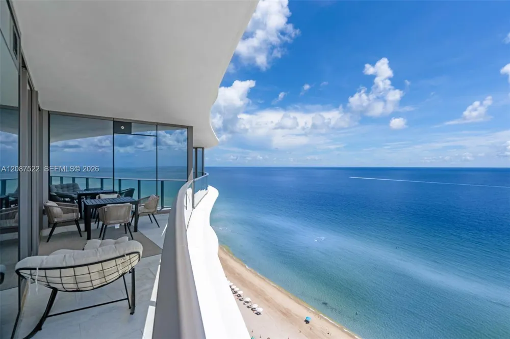 15701 Collins Ave #1703 Sunny Isles Beach, FL 33160