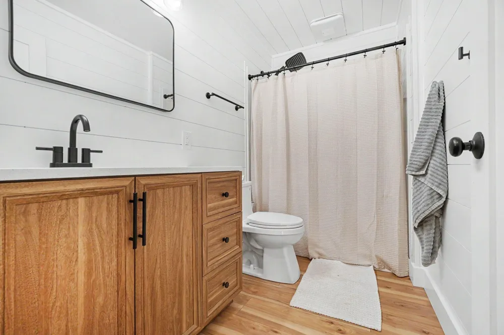 1495 110th Avenue Otsego, MI 49078