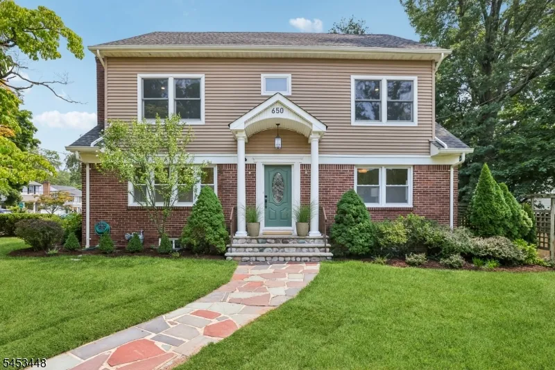 650 Ridgewood Rd Maplewood, NJ 07040