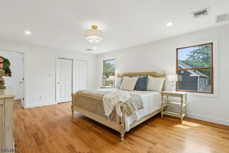 650 Ridgewood Rd Maplewood, NJ 07040