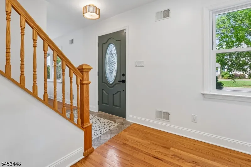 650 Ridgewood Rd Maplewood, NJ 07040