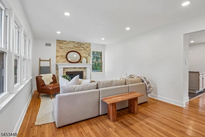 650 Ridgewood Rd Maplewood, NJ 07040
