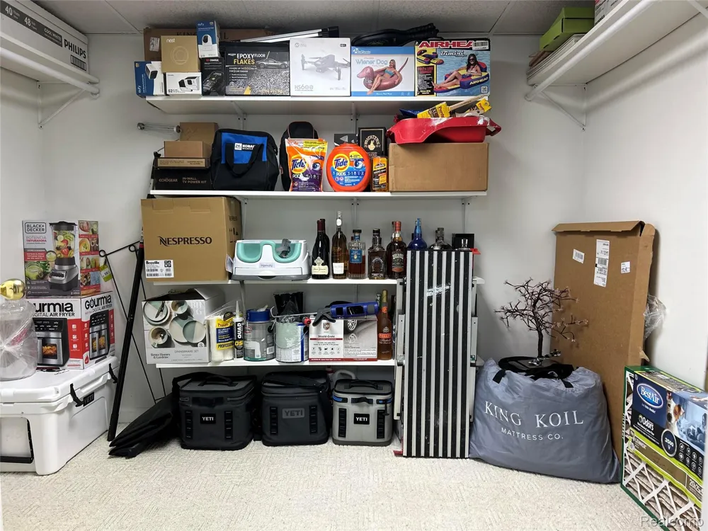 249 Wind Way Drive Walled Lake City, MI 48390