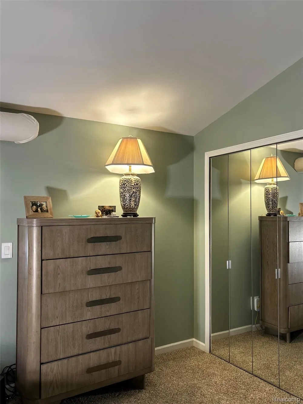 249 Wind Way Drive Walled Lake City, MI 48390