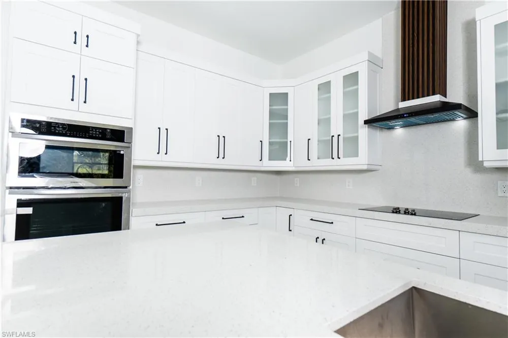 327 Lownde Avenue S Lehigh Acres, FL 33974