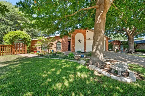 7520 Weatherwood Court