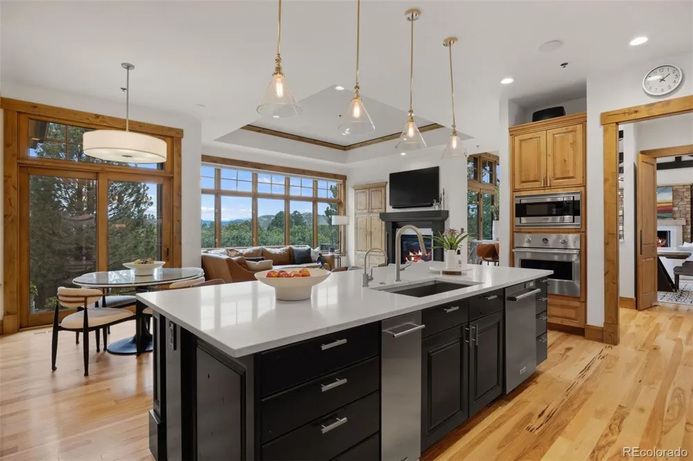 1060 Cypress Way Castle Rock, CO 80108