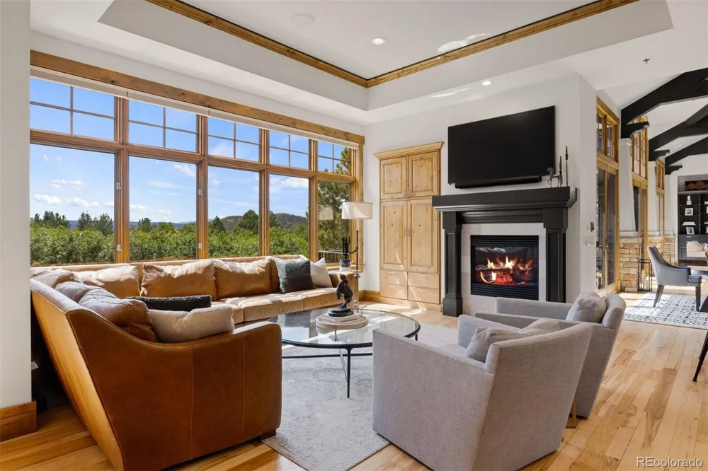 1060 Cypress Way Castle Rock, CO 80108