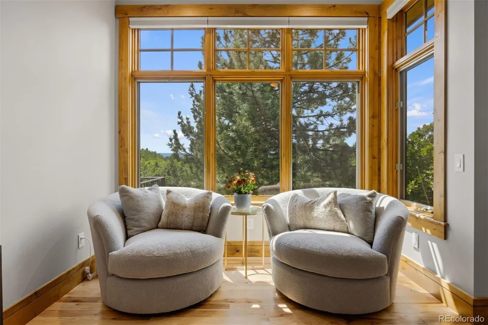 1060 Cypress Way Castle Rock, CO 80108