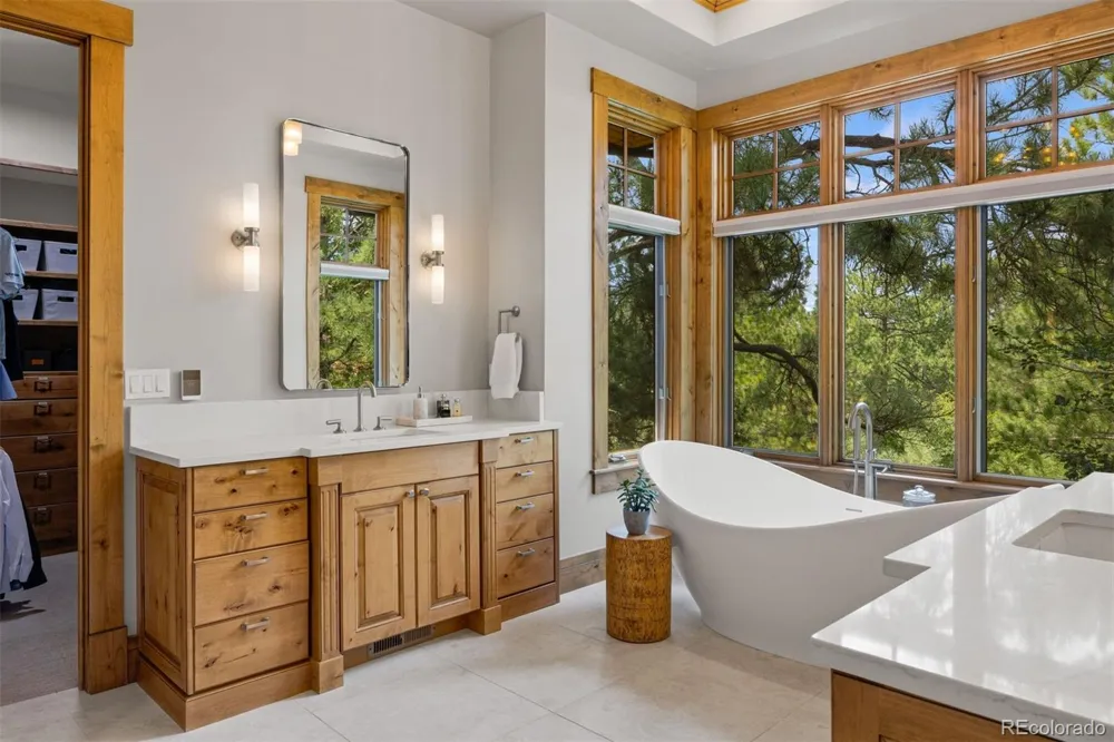 1060 Cypress Way Castle Rock, CO 80108