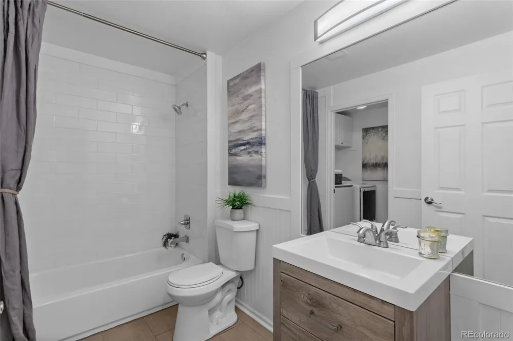4385 S Balsam Street #8-201 Denver, CO 80123