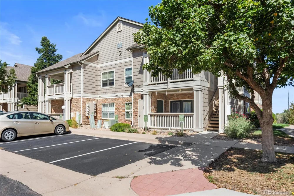 4385 S Balsam Street #8-201 Denver, CO 80123