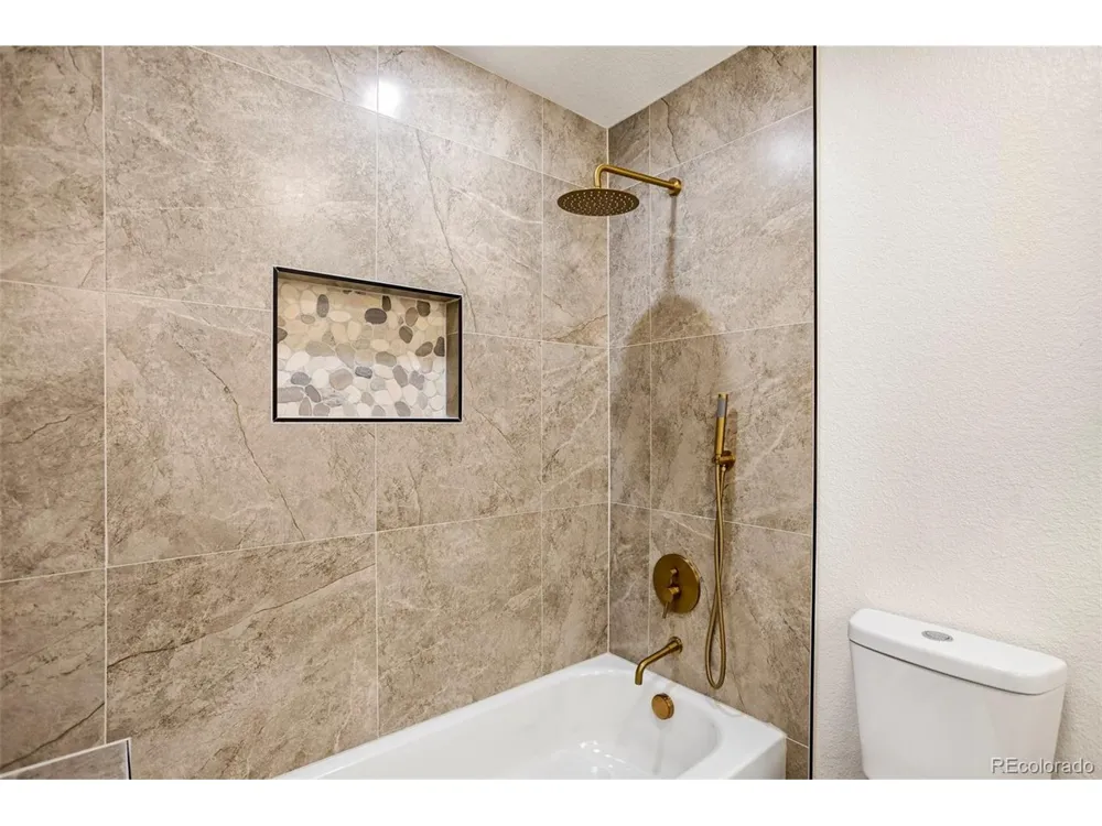 9299 W Weaver Drive Littleton, CO 80123