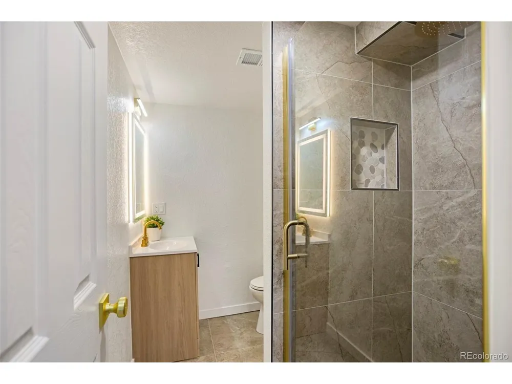 9299 W Weaver Drive Littleton, CO 80123