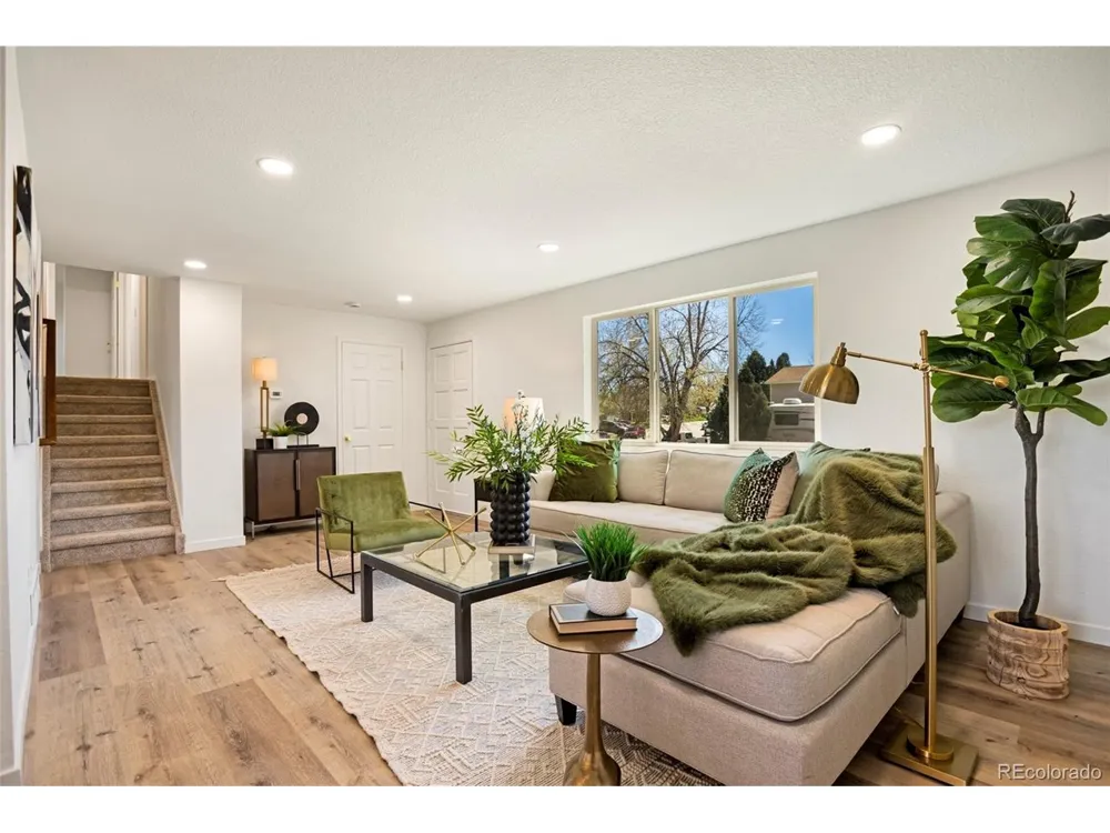 9299 W Weaver Drive Littleton, CO 80123