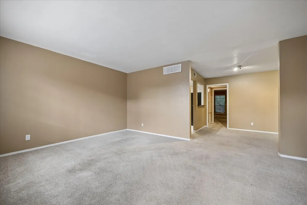 11540 Chimney Rock Road #201 Houston, TX 77035