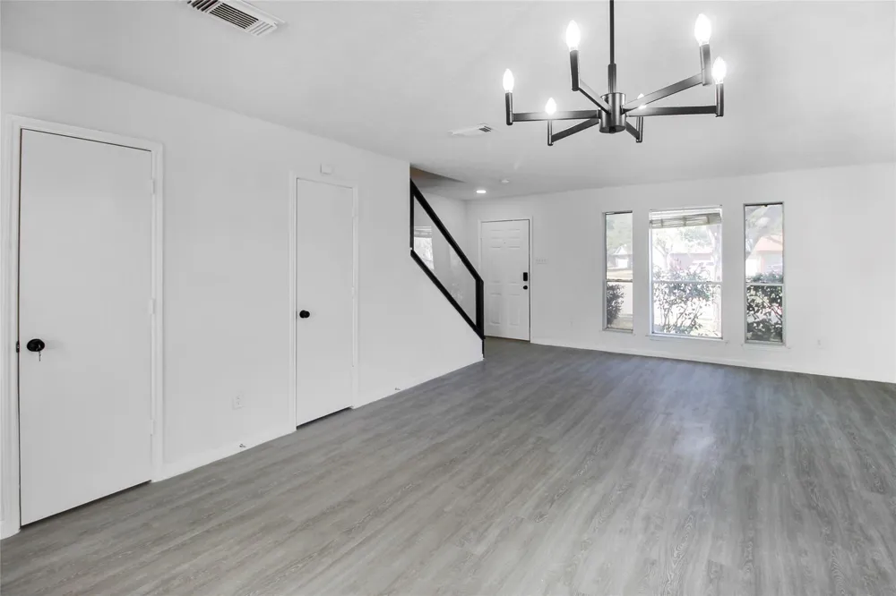 511 Chaseway Drive Missouri City, TX 77489