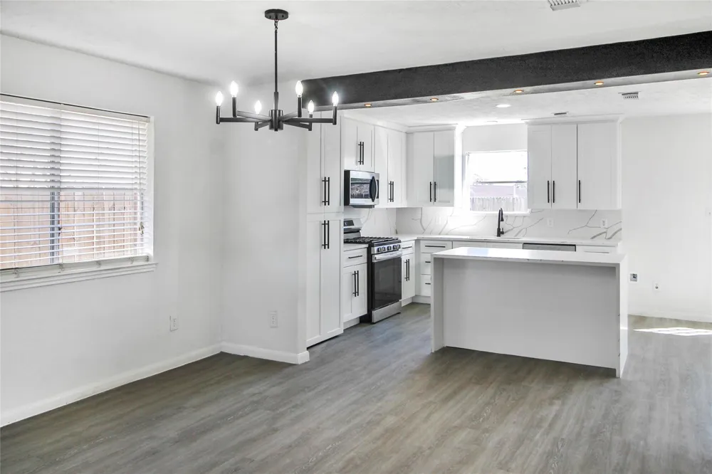 511 Chaseway Drive Missouri City, TX 77489