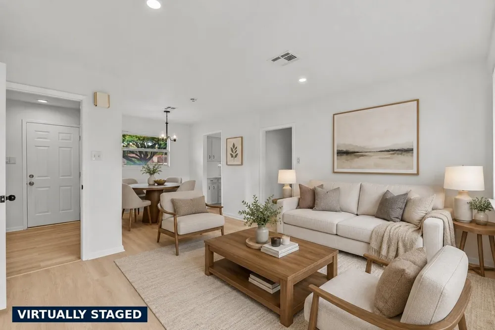 5762 Birdwood Road Houston, TX 77096