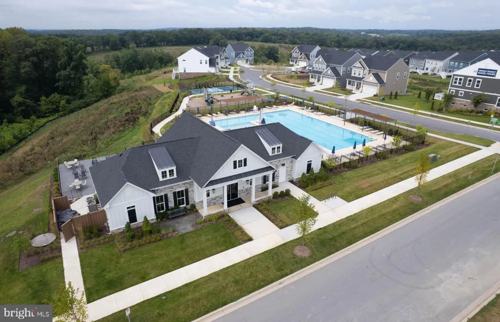 14309 DOWITCHER WAY Boyds, MD 20841