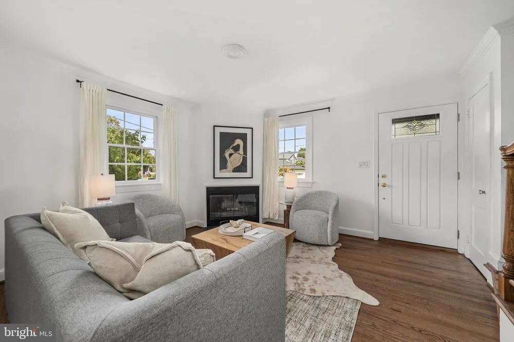 1506 WAYNE STREET Alexandria, VA 22301