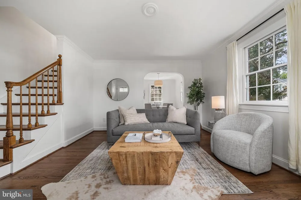 1506 WAYNE STREET Alexandria, VA 22301