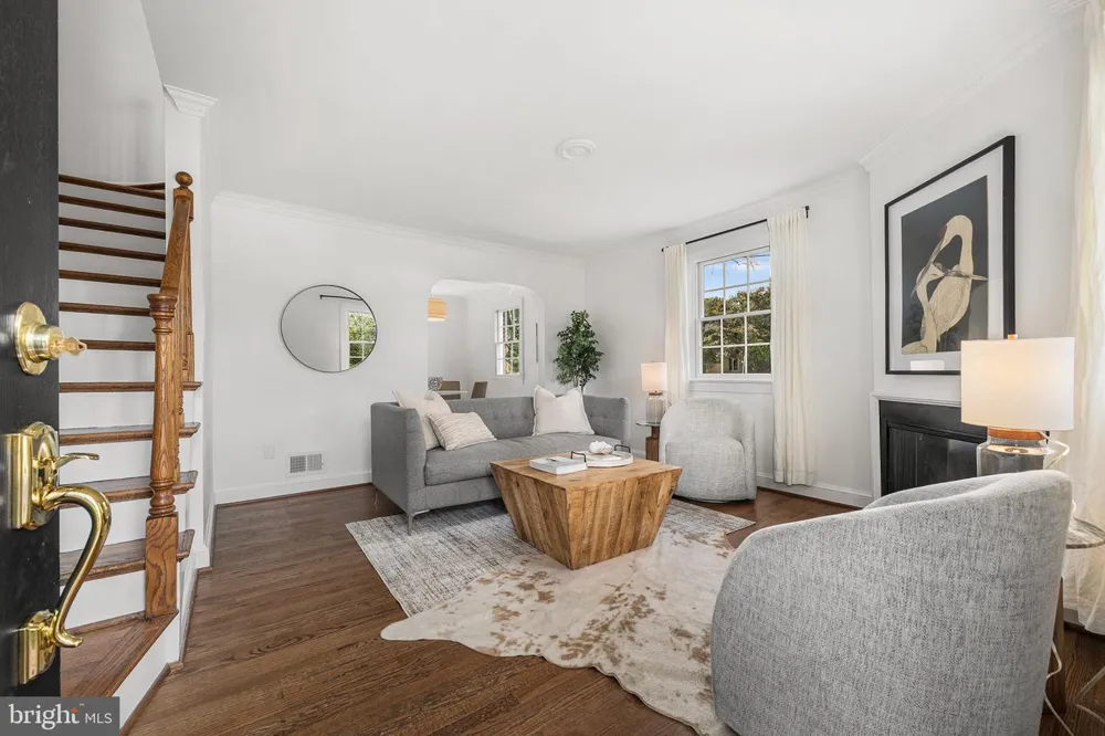 1506 WAYNE STREET Alexandria, VA 22301