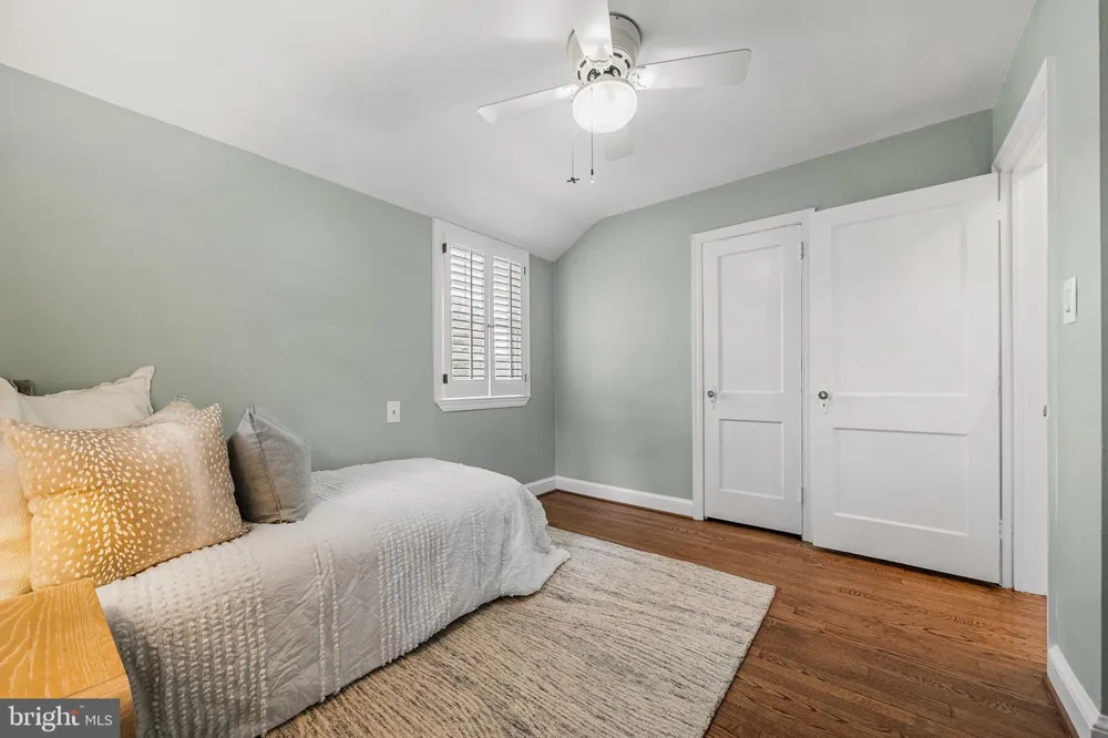 1506 WAYNE STREET Alexandria, VA 22301