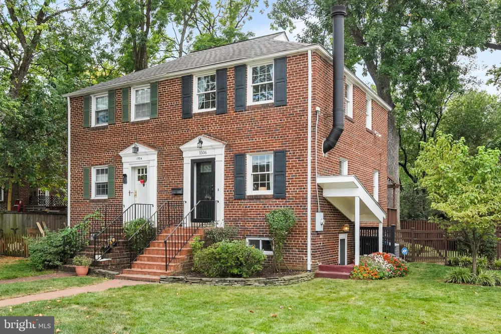 1506 WAYNE STREET Alexandria, VA 22301