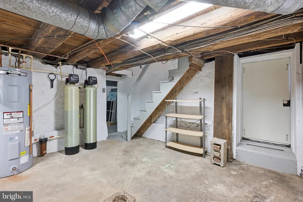 701 ADAMS DAM ROAD Greenville, DE 19807