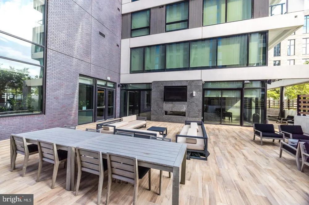 1650 SILVER HILL DRIVE #2309-1 Mclean, VA 22102