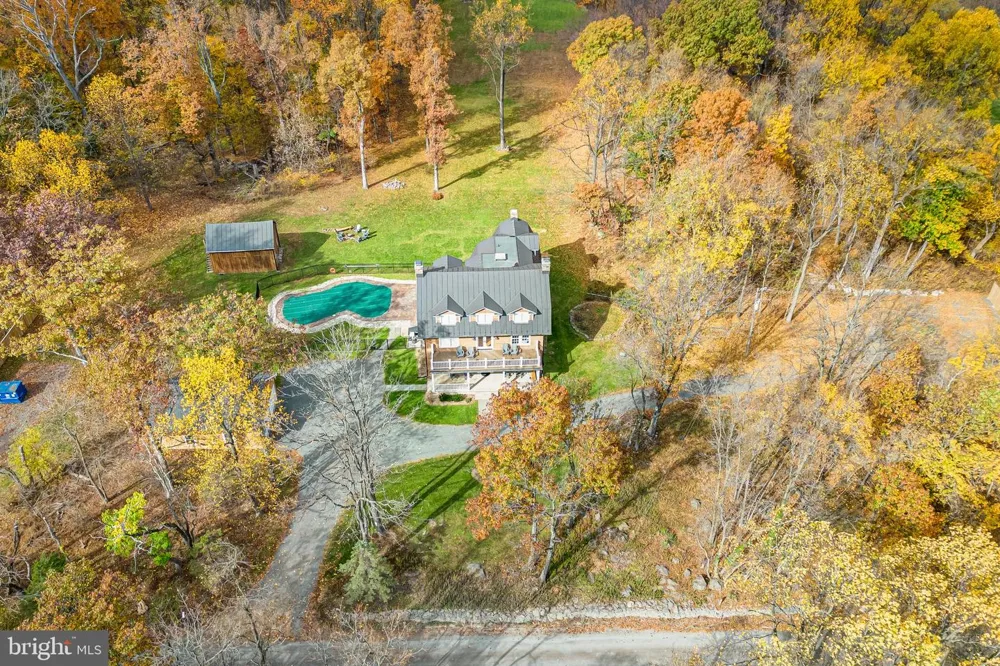 17345 RAVEN ROCKS ROAD Bluemont, VA 20135