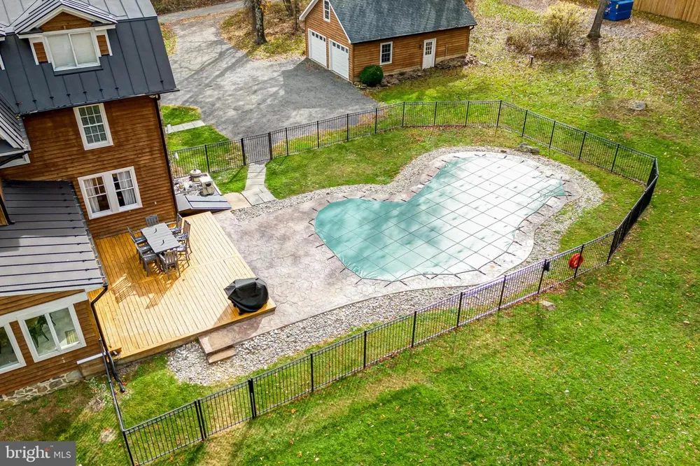 17345 RAVEN ROCKS ROAD Bluemont, VA 20135