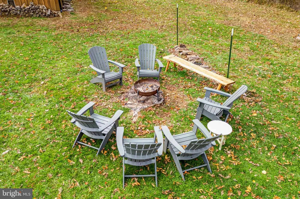 17345 RAVEN ROCKS ROAD Bluemont, VA 20135