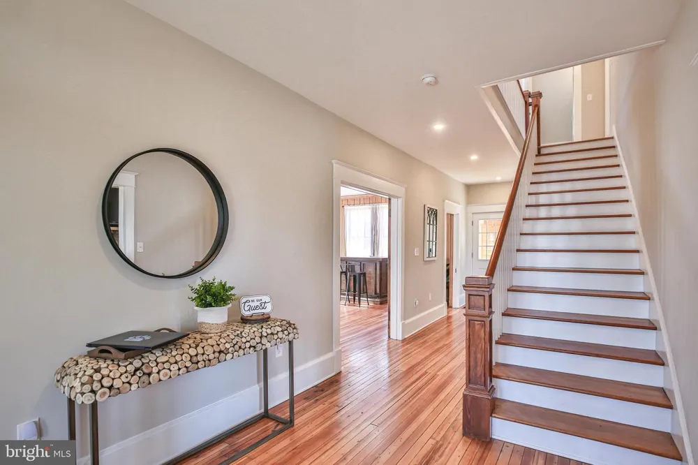 17345 RAVEN ROCKS ROAD Bluemont, VA 20135